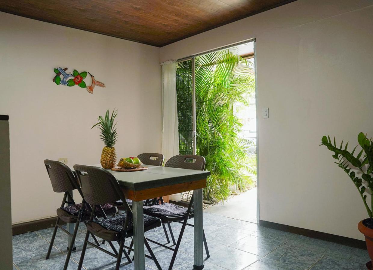 Apartamentos Y Studios Brisas Del Mar Santa Teresa Playa Santa Teresa  Exteriör bild