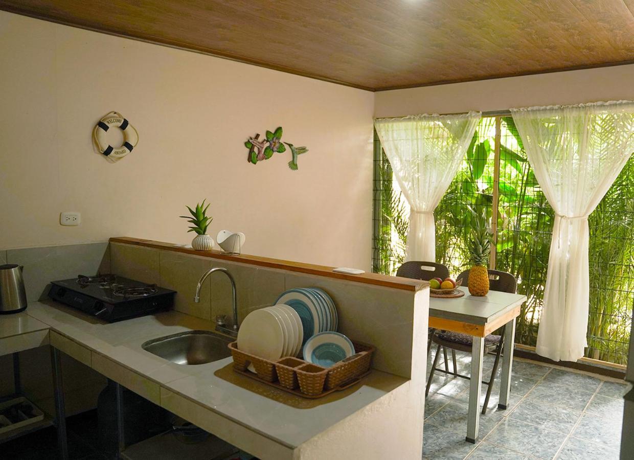 Apartamentos Y Studios Brisas Del Mar Santa Teresa Playa Santa Teresa  Exteriör bild